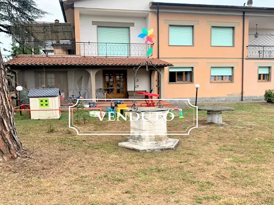 Immagine 1 di Appartamento in vendita  a Gambassi Terme