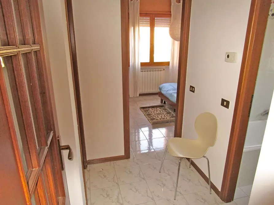 Immagine 6 di Appartamento in affitto  a Pisa