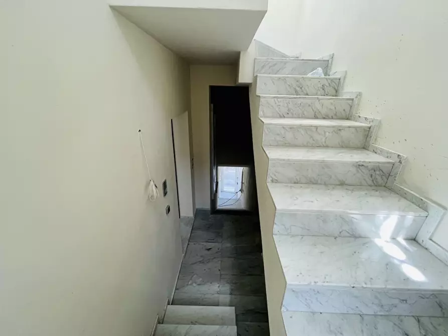 Immagine 14 di Mansarda in vendita  a Pietrasanta