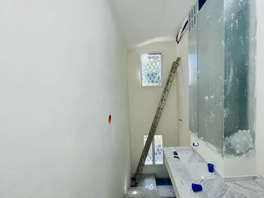 Immagine 13 di Mansarda in vendita  a Pietrasanta