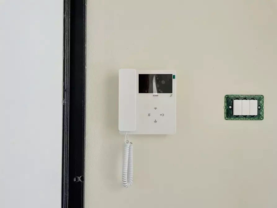 Immagine 2 di Mansarda in vendita  a Pietrasanta