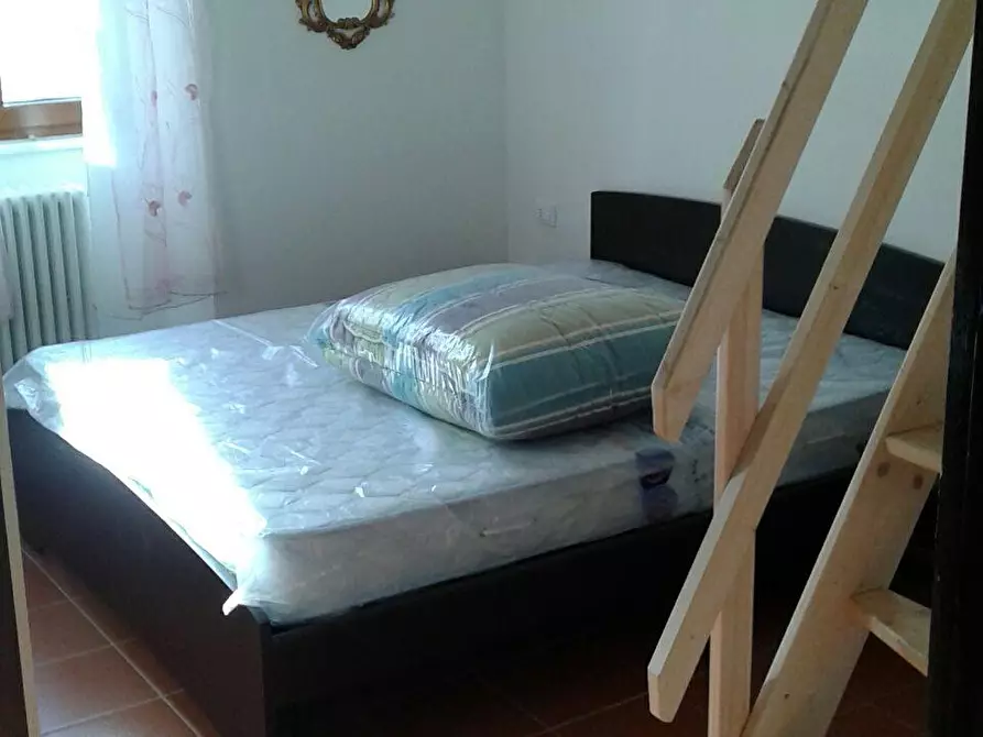 Immagine 24 di Casa colonica in vendita  a Castelnuovo Di Garfagnana