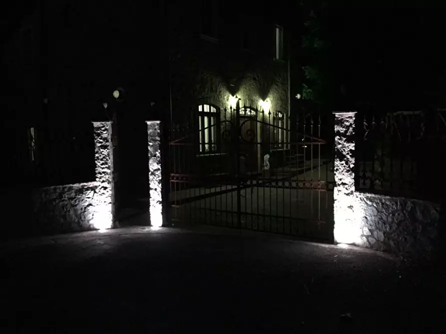 Immagine 28 di Casa colonica in vendita  a Castelnuovo Di Garfagnana