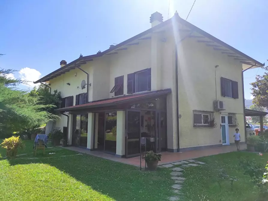 Immagine 53 di Villa in vendita  a Ameglia