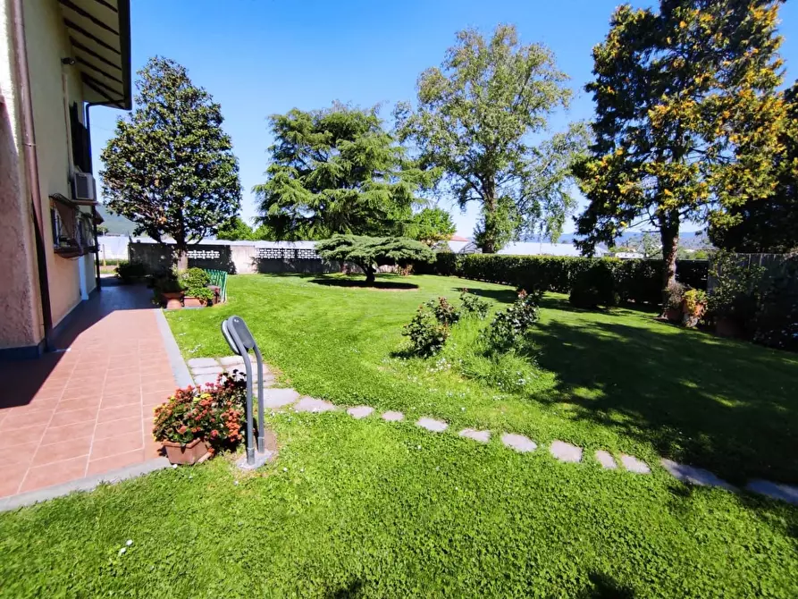 Immagine 82 di Villa in vendita  a Ameglia