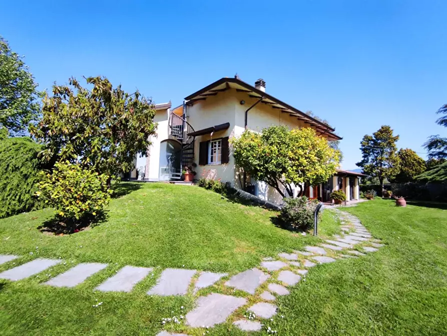 Immagine 77 di Villa in vendita  a Ameglia