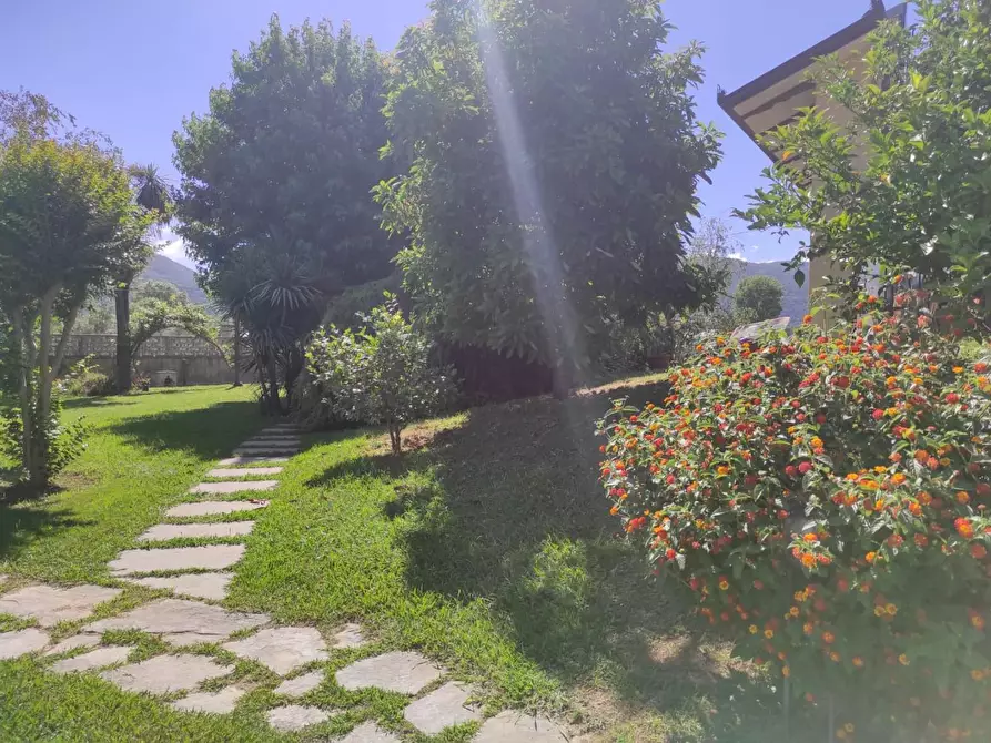 Immagine 56 di Villa in vendita  a Ameglia