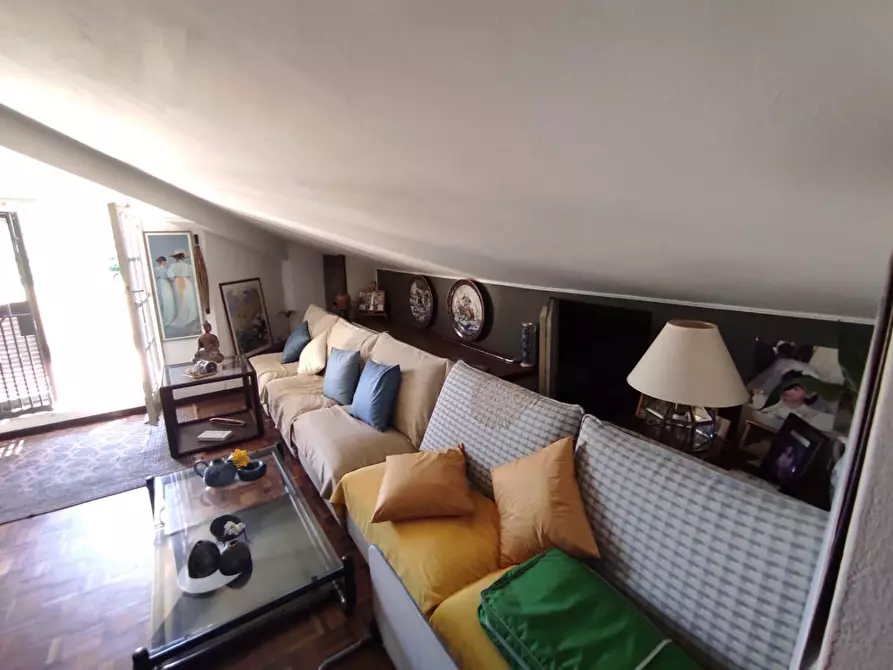 Immagine 18 di Villa in vendita  a Ameglia