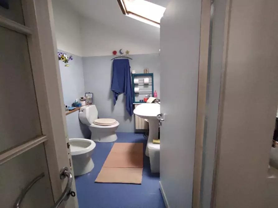 Immagine 12 di Villa in vendita  a Ameglia