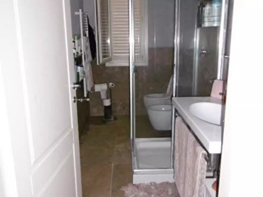 Immagine 10 di Appartamento in vendita  a Empoli