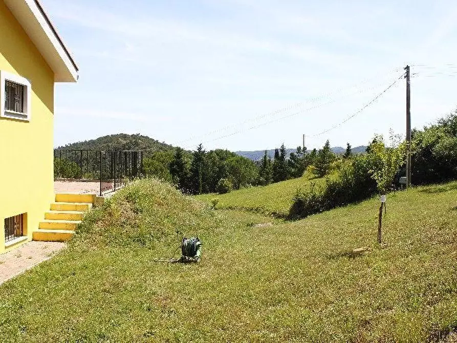Immagine 6 di Villa in vendita  a Rosignano Marittimo