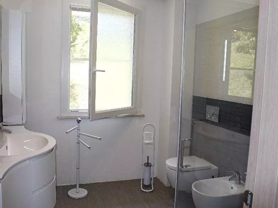 Immagine 28 di Villa in vendita  a Rosignano Marittimo