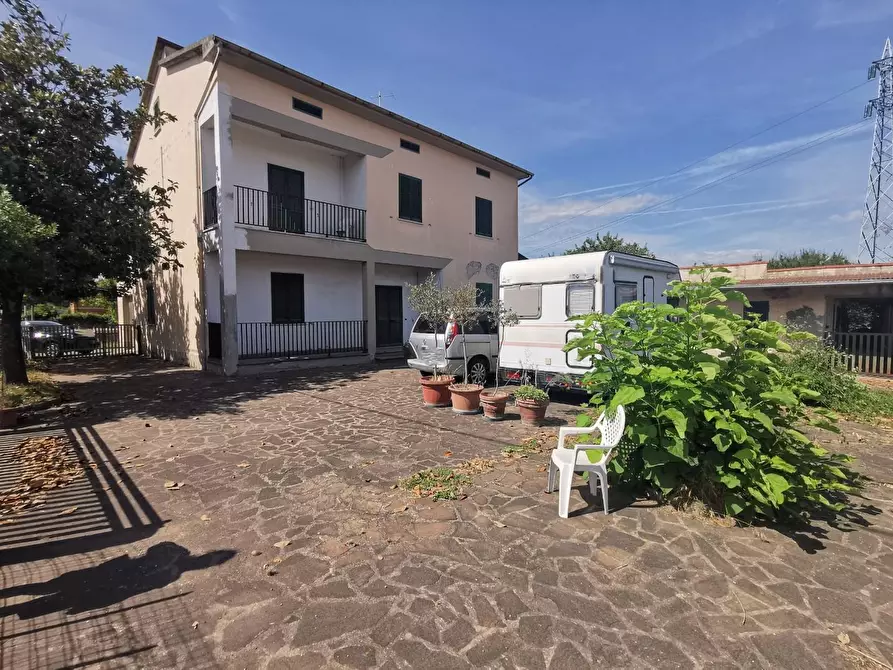 Immagine 1 di Casa indipendente in vendita  a Santa Croce Sull'arno