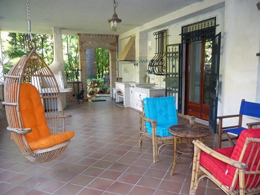 Immagine 8 di Casa trifamiliare in vendita  a Sarzana