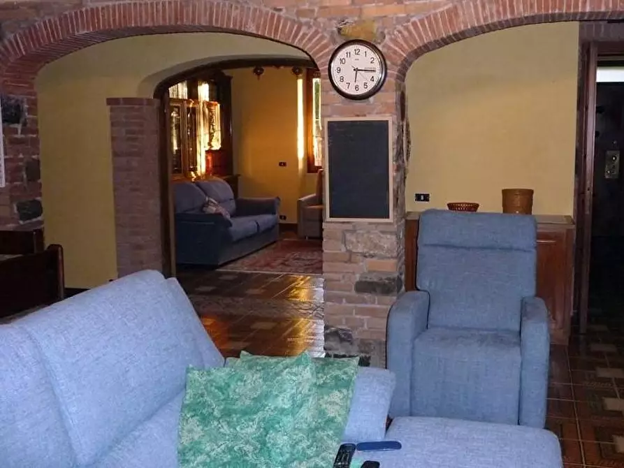 Immagine 3 di Casa trifamiliare in vendita  a Sarzana