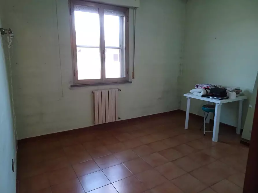 Immagine 12 di Villa in vendita  a Pontedera