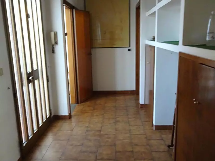 Immagine 25 di Villa in vendita  a Pontedera