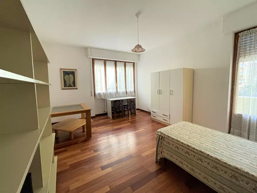 Immagine 13 di Appartamento in affitto  a Pisa