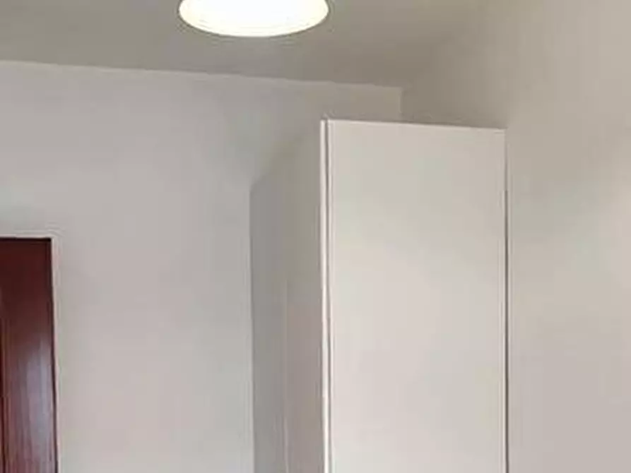 Immagine 10 di Appartamento in vendita  a Carrara