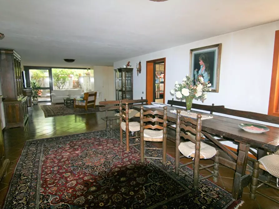 Immagine 32 di Villa in vendita  a Castelnuovo Magra