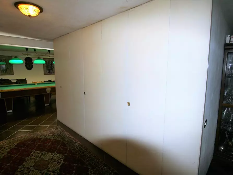 Immagine 25 di Villa in vendita  a Castelnuovo Magra