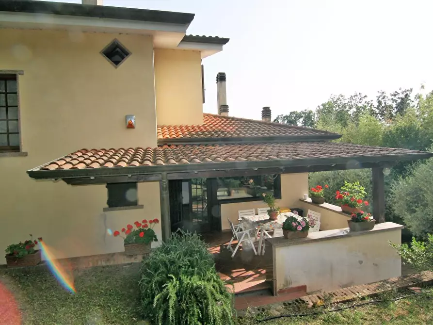 Immagine 43 di Villa in vendita  a Castelnuovo Magra