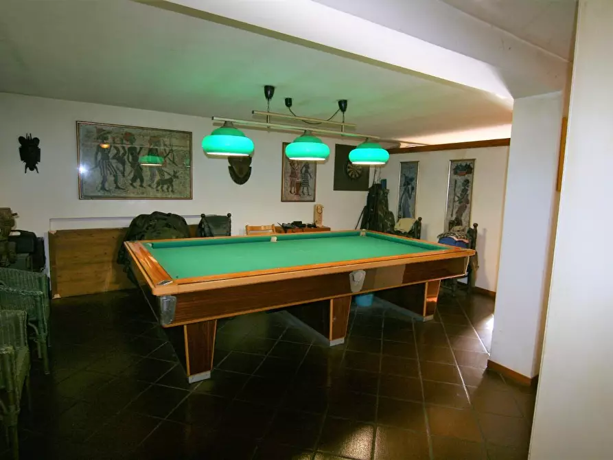 Immagine 26 di Villa in vendita  a Castelnuovo Magra