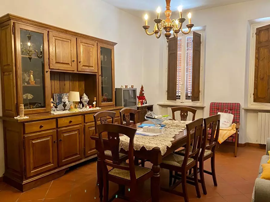 Immagine 18 di Villa in vendita  a Capannori