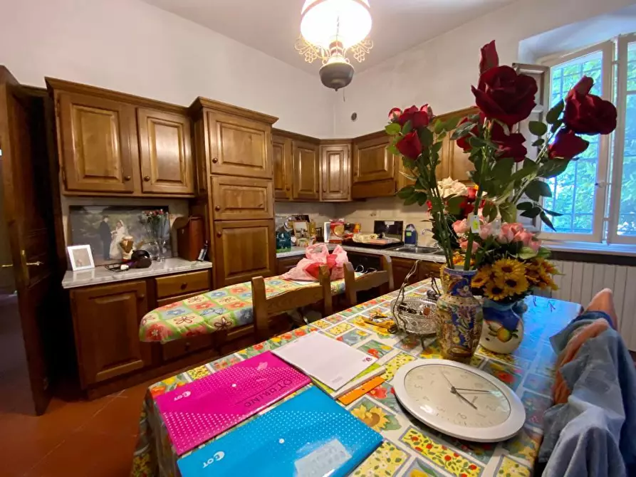 Immagine 15 di Villa in vendita  a Capannori