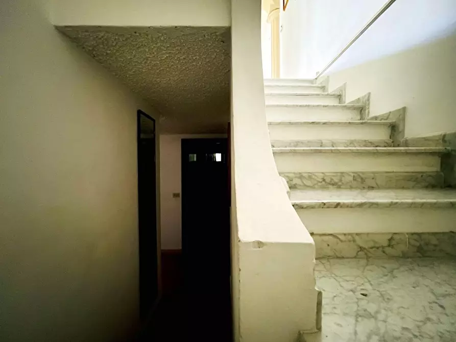 Immagine 15 di Casa semindipendente in vendita  a Viareggio