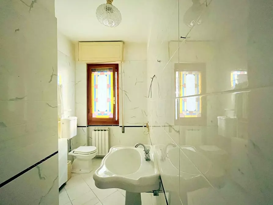 Immagine 6 di Casa semindipendente in vendita  a Viareggio