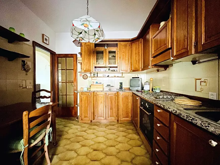 Immagine 12 di Casa semindipendente in vendita  a Viareggio