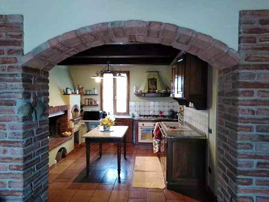 Immagine 28 di Casa colonica in vendita  a Fucecchio