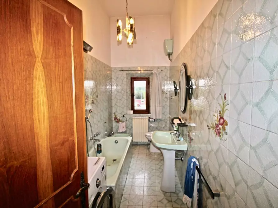 Immagine 21 di Terratetto in vendita  a Pontedera