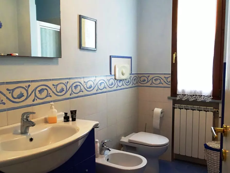 Immagine 15 di Villa in vendita  a San Miniato