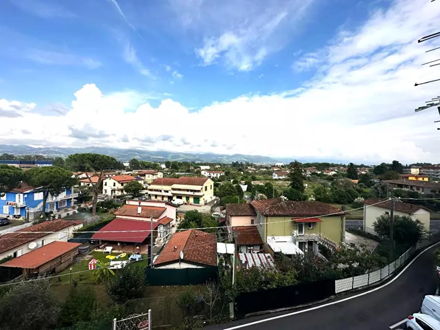 Immagine 18 di Appartamento in vendita  a Ameglia