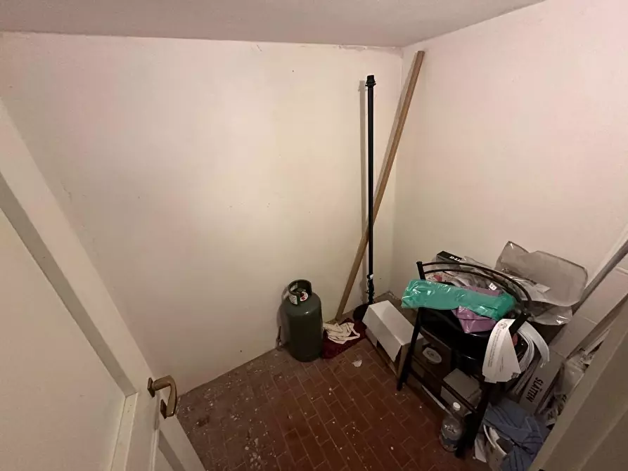 Immagine 15 di Appartamento in vendita  a Ameglia