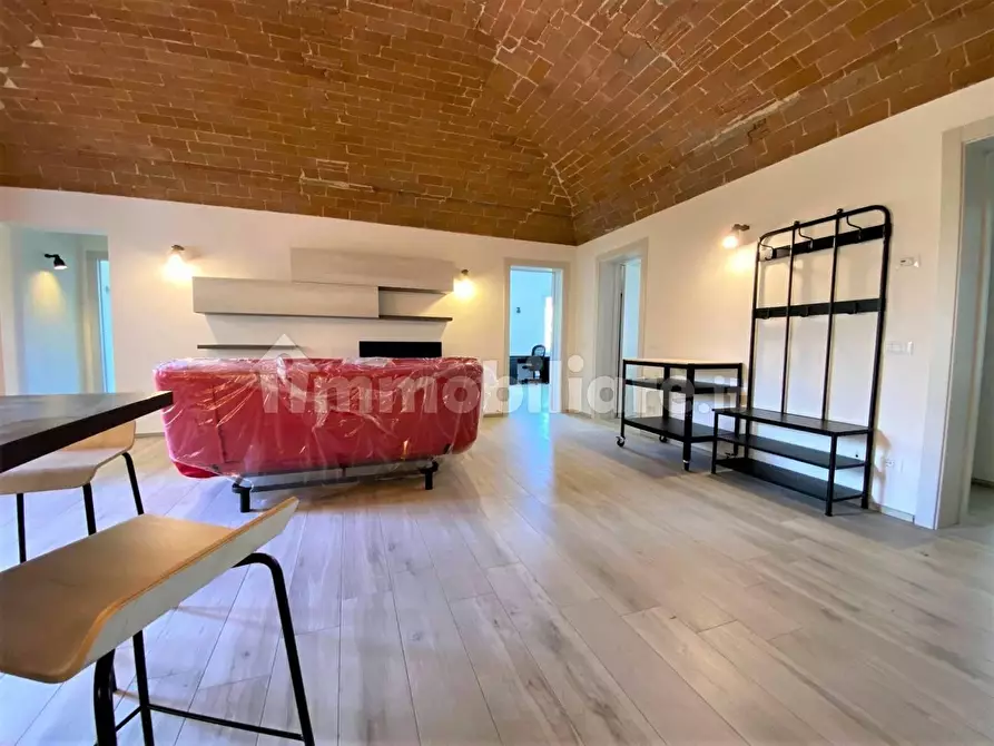 Immagine 2 di Appartamento in affitto  a Pisa