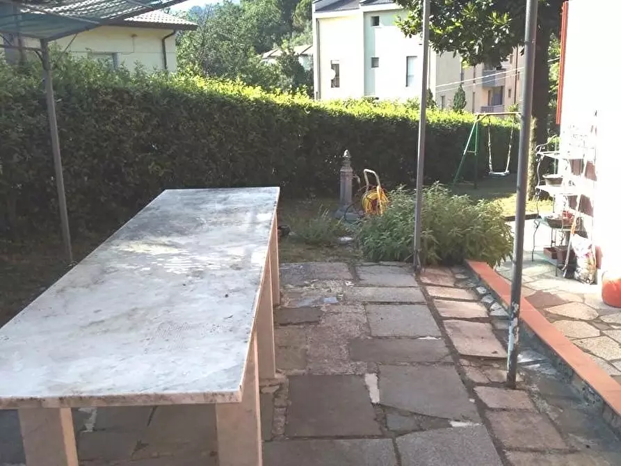 Immagine 9 di Casa indipendente in vendita  a Carrara