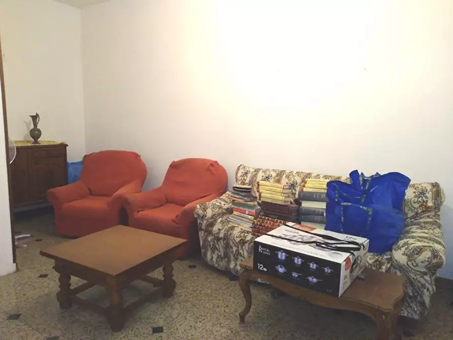 Immagine 16 di Casa indipendente in vendita  a Carrara