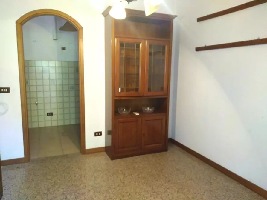 Immagine 17 di Casa indipendente in vendita  a Carrara