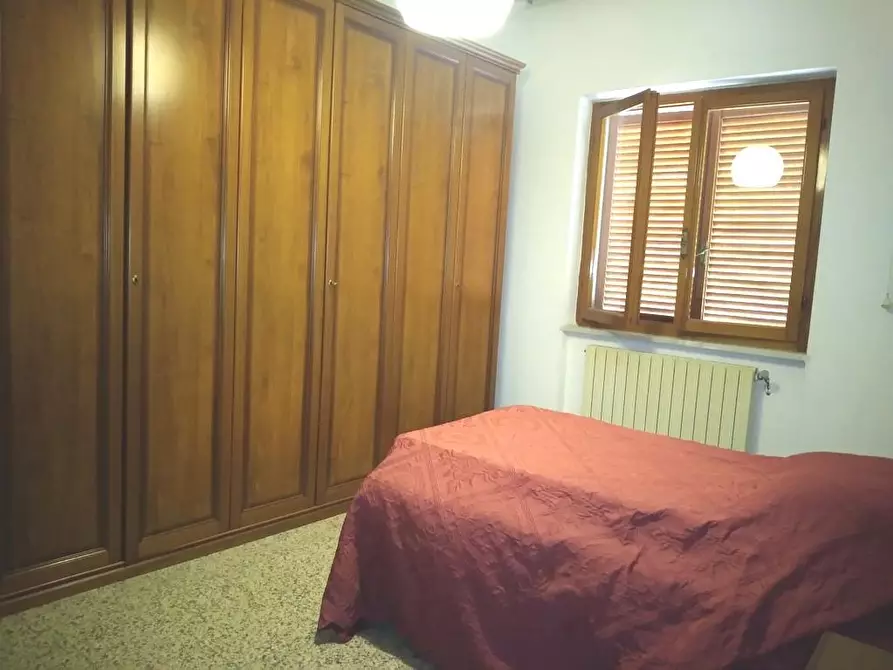 Immagine 13 di Casa indipendente in vendita  a Carrara