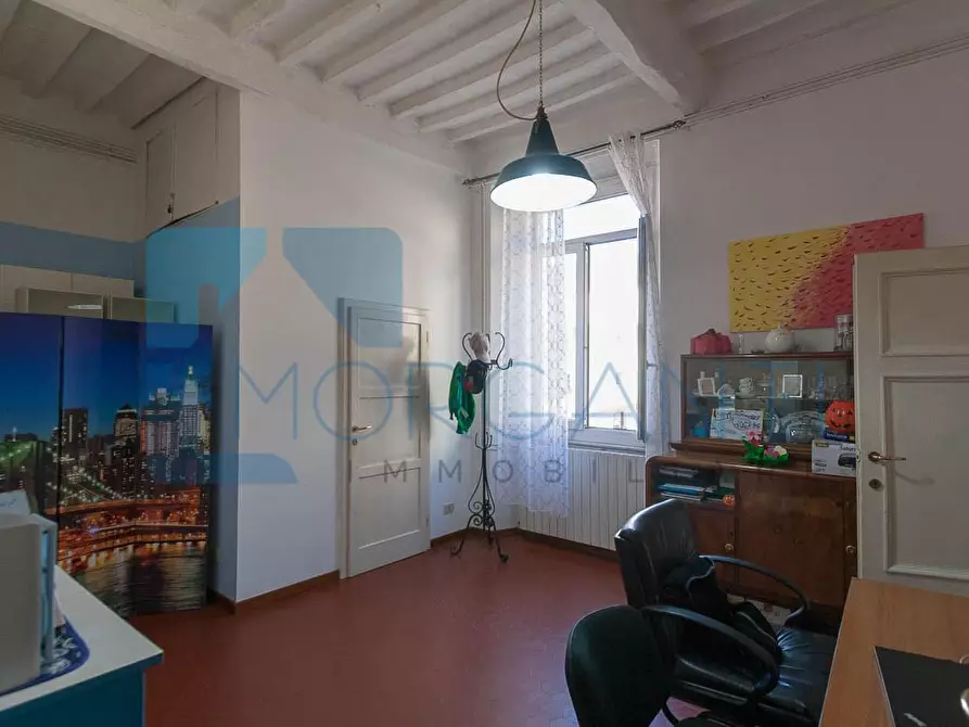 Immagine 4 di Appartamento in vendita  a Pietrasanta