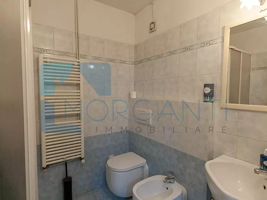 Immagine 8 di Appartamento in vendita  a Pietrasanta