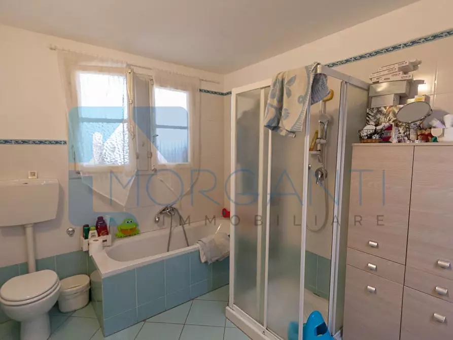 Immagine 12 di Appartamento in vendita  a Pietrasanta