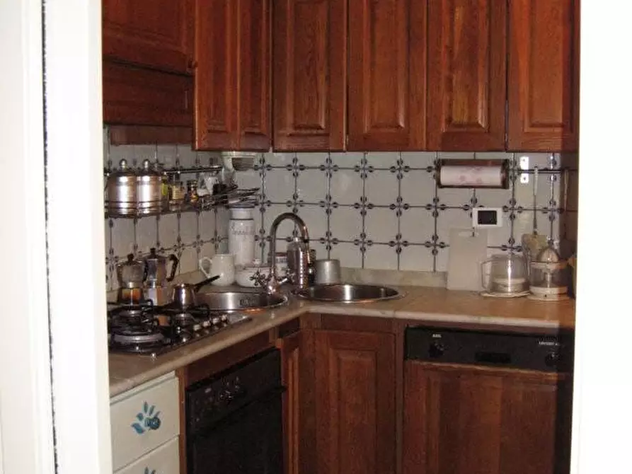 Immagine 3 di Appartamento in vendita  a Lucca