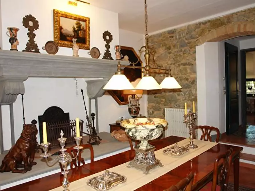 Immagine 9 di Casa colonica in vendita  a Rosignano Marittimo