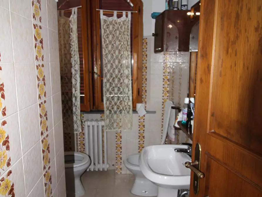 Immagine 15 di Villa in vendita  a Montopoli In Val D'arno