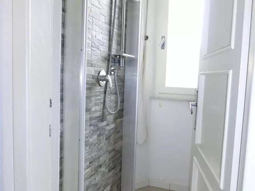 Immagine 14 di Appartamento in affitto  a Pisa