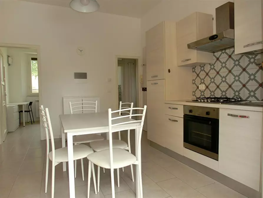 Immagine 7 di Appartamento in affitto  a Pisa